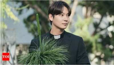‘DNA Lover’ new stills introduce Lee Chul Woo as gentle priest Andrea - Times of India