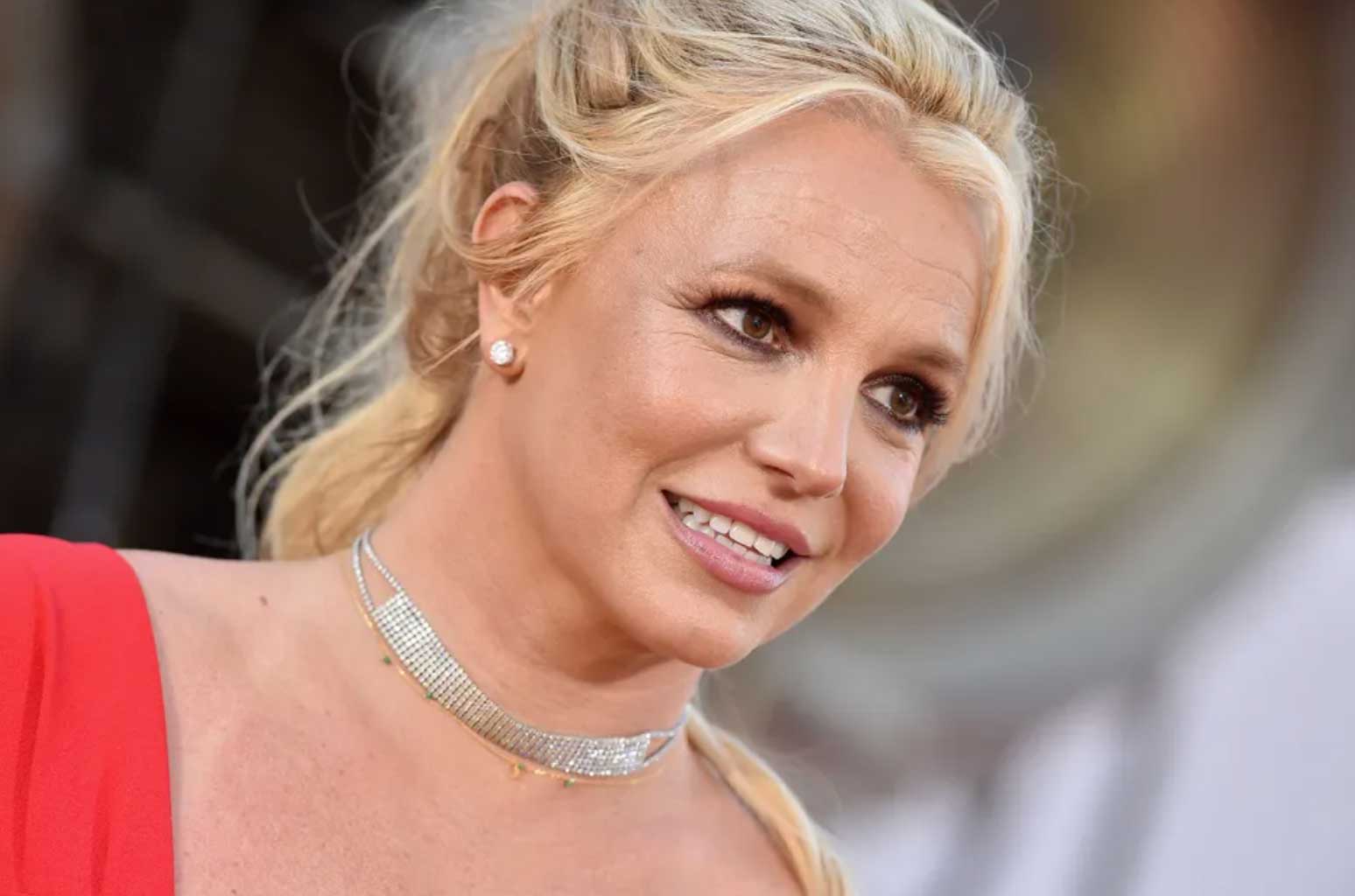 Britney Spears Says Foot Injury Is ‘Already Better,’ Dishes on Wild Mexico Trip