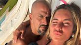 El explosivo posteo de Juan Sebastián Verón y su pareja contra los “opinólogos” de su casamiento: “Con la envidia...”