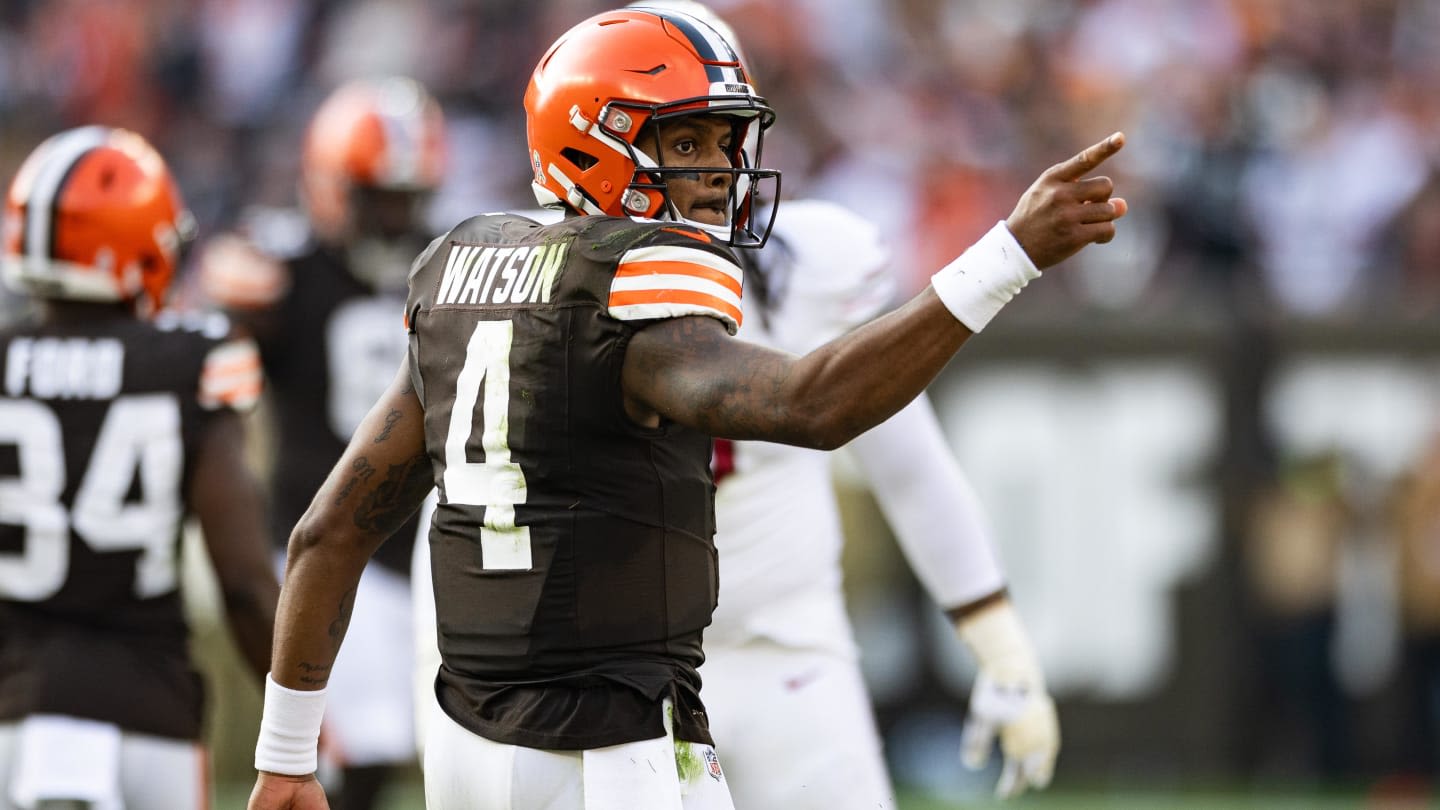 Cleveland Browns' Deshaun Watson Receives Ominous Take For 2024