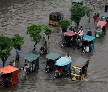 6 killed, 25 injured due to incessant rainfall in Pakistan's Baloch region - Times of India