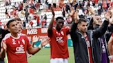 El Real Murcia firma una segunda vuelta de play off de ascenso