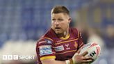 Warrington sign Huddersfield captain Luke Yates on two-year deal