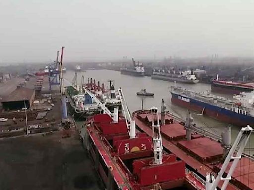 Ripley & Co and Bothra Shipping consortium wins bid for berth at at Haldia Dock Complex