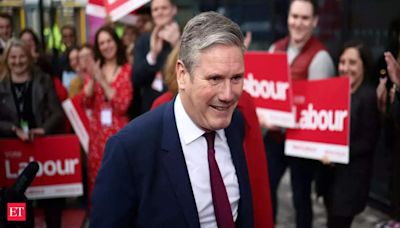 Keir Starmer promises 'government of service' in first speech as UK PM