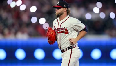 Braves reliever A.J. Minter hits injured list with hip issue