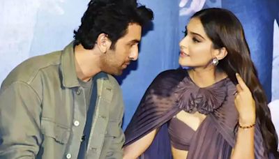 Ranbir Kapoor Tells Sonam Kapoor He'll Become A Filmmaker On One Condition: 'If You Become...' | Viral - News18