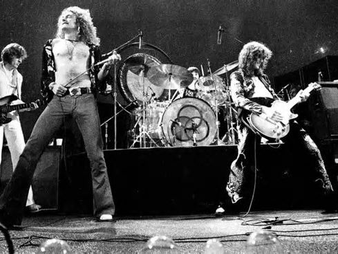 El día que Jimmy Page no pudo terminar un concierto con Led Zeppelin