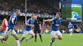 Dream debut for Dyche as Everton stuns Arsenal