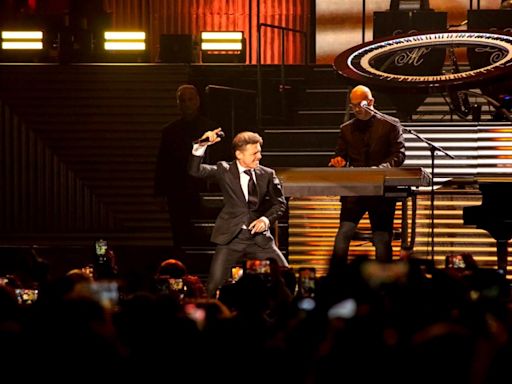 Luis Miguel es captado junto a Antonio Banderas en el restaurante del actor - El Diario NY