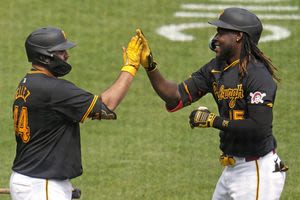 Pirates’ bats come alive in sixth inning to defeat Rockies 5-3