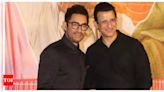 Sharman Joshi says he has always loved and respected Aamir Khan's work: 'He doesn't intend to prove anything to anyone' | - Times of India
