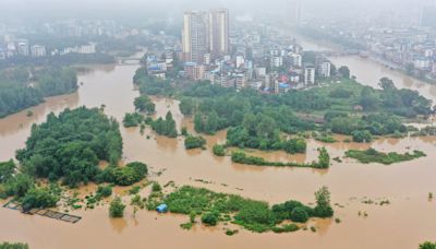 Heavy Rains Lash Southern China, Killing at Least 9