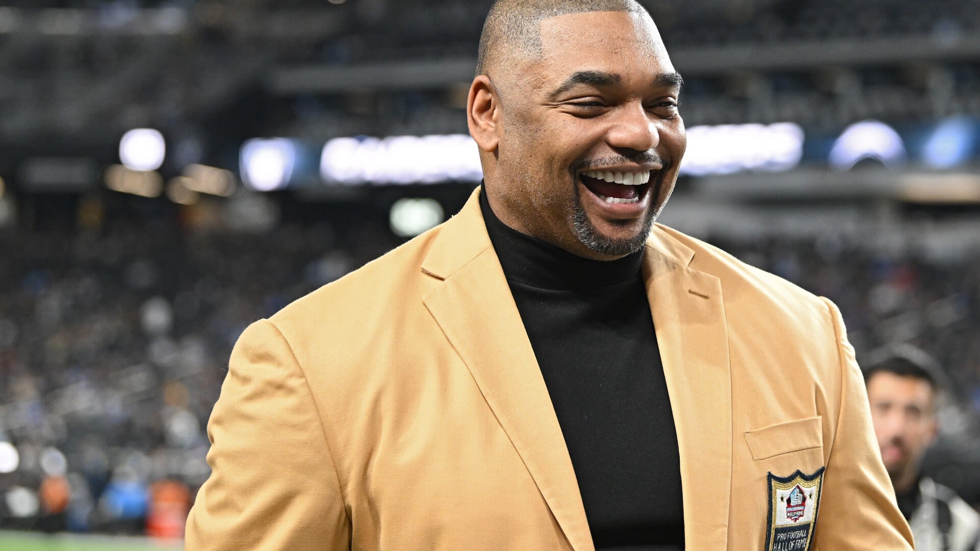 Source: Richard Seymour joins forces with Tom Brady to secure Raiders ownership stake