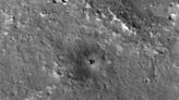 NASA spacecraft spots dead robot on Mars surface