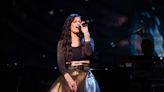 See Idina Menzel Belt Show-Stopping Cover of ‘I Melt With You’ From Disney+ Documentary