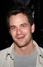 Tom Everett Scott