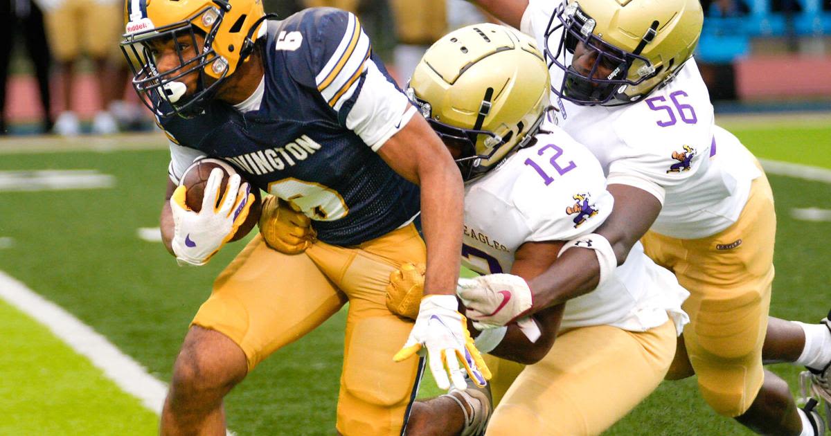 Covington and Warren Easton competed in a spring game on Monday. Here's what happened.