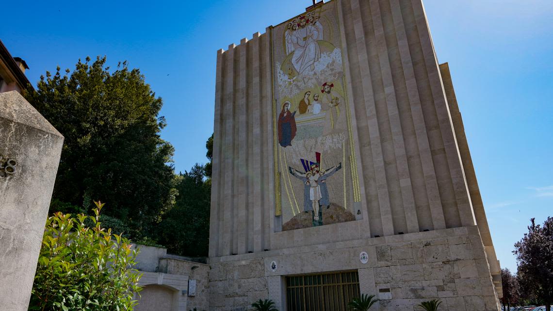 Knights of Columbus will cover up mosaics by ex-Jesuit artist accused of abusing women