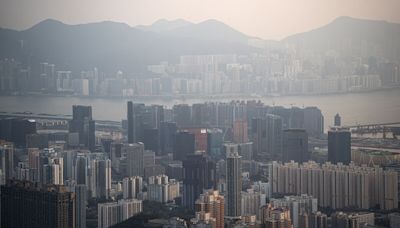 Hong Kong Home Prices Rise for First Time in 11 Months After Curbs Scrapped