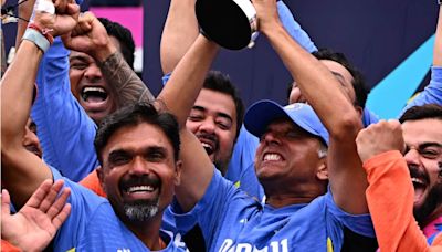 Rahul Dravid's animated response after India's victory is winning internet: 'Legend'