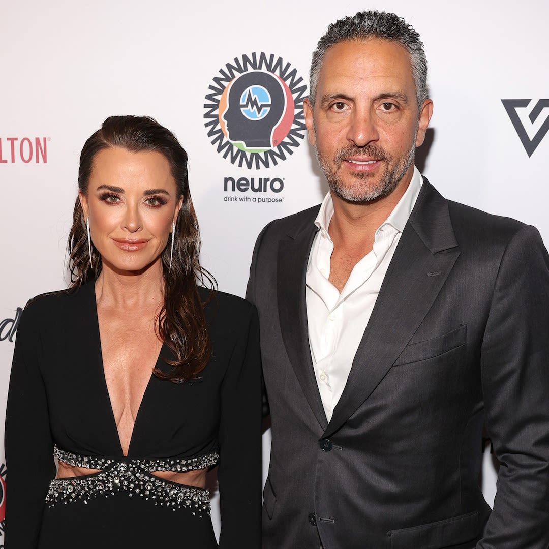 Kyle Richards Drops Mauricio Umansky's Last Name From Her Instagram Amid Separation - E! Online