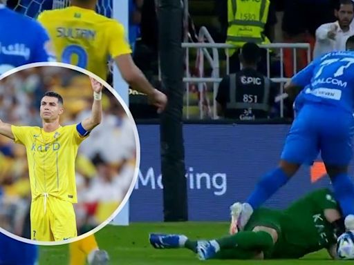 Video: INSÓLITA expulsión de David Ospina y la REACCIÓN de Cristiano Ronaldo