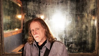 Singer-songwriter-guitarist Warren Haynes and his new band have ‘Symphonic Dreams’ to share at Jacobs Pavilion on Friday