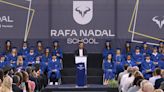 Carlos Moyà apadrina a los alumnos de la Rafa Nadal School: "Soñad en grande y sed exigentes" - MarcaTV