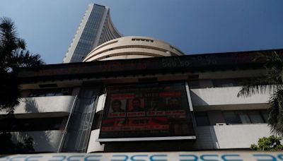 Indian shares edge up, with IT gains battling state-run banks' drop