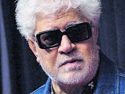 Contos de Pedro Almodóvar são recheados de adrenalina, delírio, desejo e dor