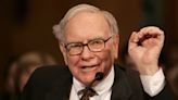 Warren Buffett Reveals How To Invest $10,000 If You Want To Get Rich