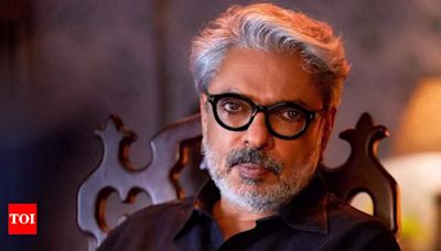 Sanjay Leela Bhansali remembers his childhood days: ‘Blessed to be born in 300 square-feet, colourless chawl’ | Hindi Movie News - Times of India