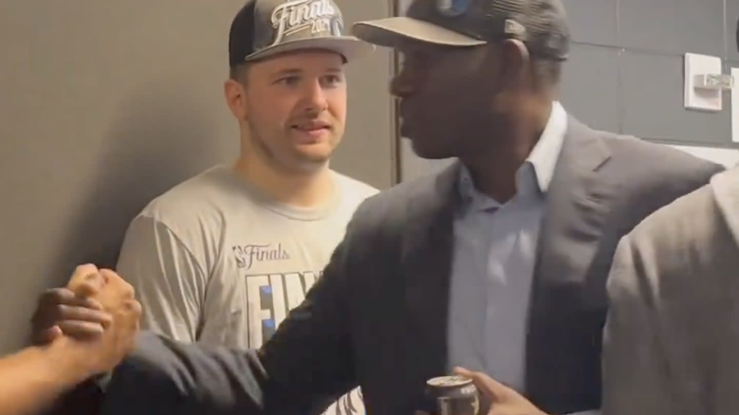 Mavs' Michael Finley Took Luka Doncic's Beer Away After Conference Finals Win