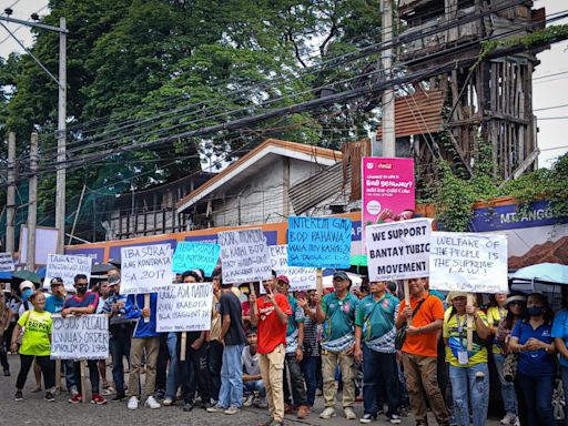 Cagayan de Oro protesters disrupt traffic, tell LWUA men to keep off water district