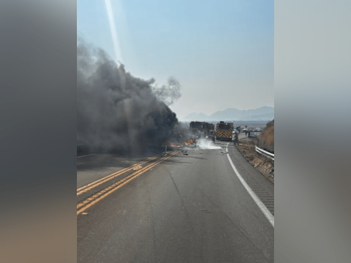 4 dead, 4 hospitalized in Riverside County crash that ignites brush fire