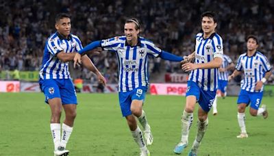 "El vestidor está roto": aficionados reaccionan luego de que Stefan Medina casi llegara a los golpes con un compañero tras eliminación de su equipo