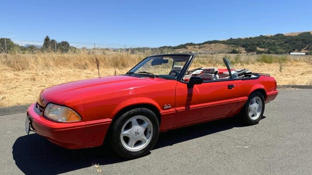 At $13,900, Does This 1993 Ford Mustang LX 5.0 Give You Goosebumps?