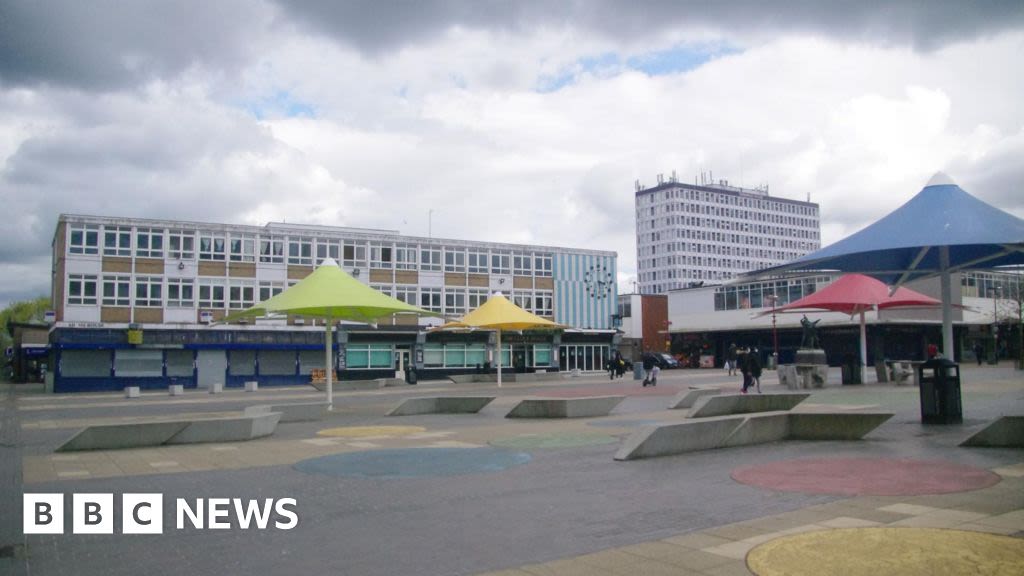 Man had teeth displaced in Harlow town centre attack