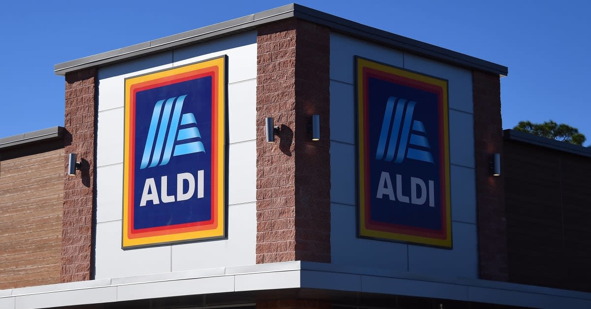 Aldi's Version of the Blackstone Griddle Is Wildly Cheap