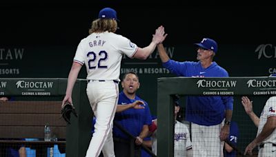 Jon Gray retires last 15 batters pitching into 8th as Rangers beat White Sox 3-2