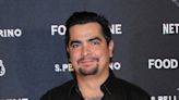 MasterChef's Aaron Sanchez Whips Up Garlic Chipotle Shrimp