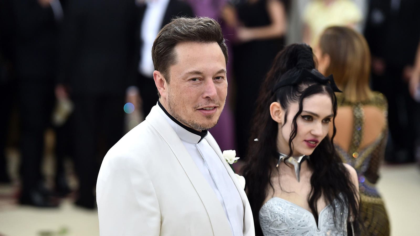 Grimes’ Mother Blasts Musk—Accuses Him Of Isolating Their Children