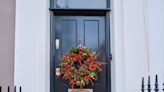 'No holes necessary!' - This is the easiest way to hang your Christmas wreath without damaging your door