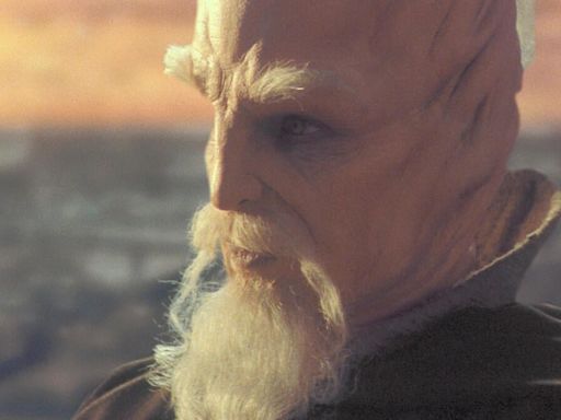Star Wars: The Acolyte Writer Addresses Ki-Adi-Mundi's Appearance & Phantom Menace Quote