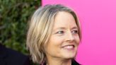 Is Jodie Foster married and does she have kids?