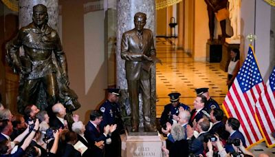 New Billy Graham statue at Capitol should stay, but one part needs to change | Opinion