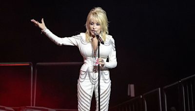 Stage musical about Dolly Parton’s life will hit Broadway in 2026