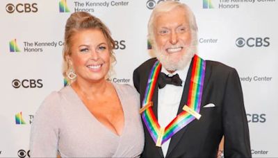 Who Is Dick Van Dyke’s Wife? Arlene Silver’s Age Difference Explained