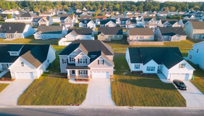 Daily mortgage rates for August 9, 2024: Average rates continue fall, ending week at lowest in over a year